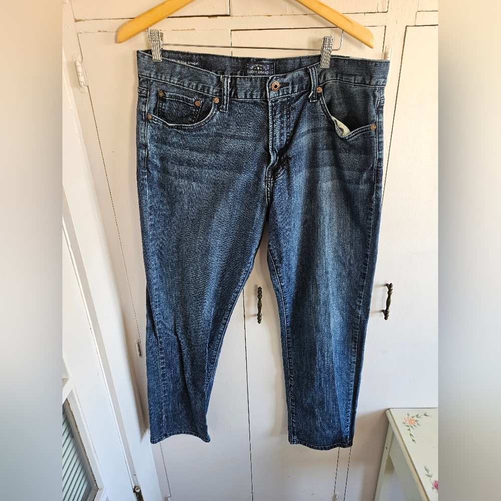 Lucky Brand womens jeans Size W 36, L 30